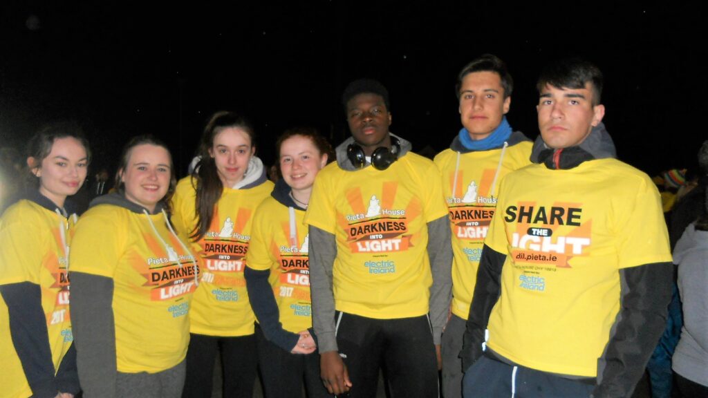 Darknessintolight2